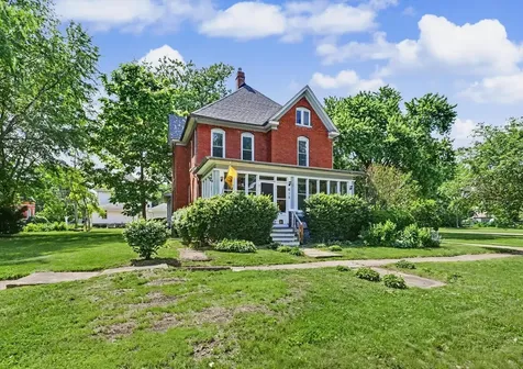 615 North William Street Farmer City IL 61842