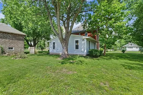 615 North William Street Farmer City IL 61842