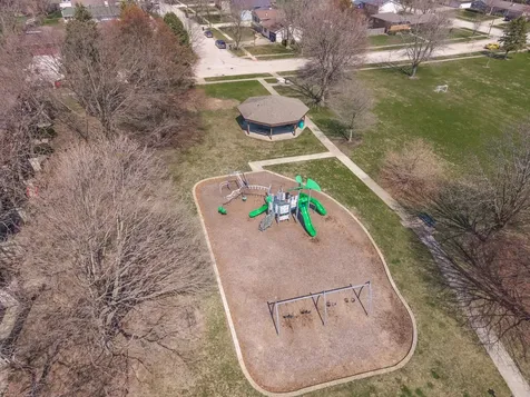 1312 Nicki Drive Bloomington IL 61704