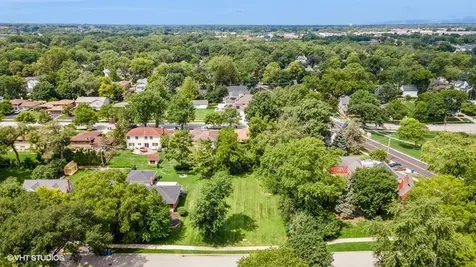322 South Elm Street Itasca IL 60143