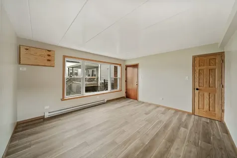 18 East 137th Street Riverdale IL 60827