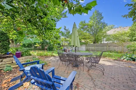 4816 Linscott Avenue Downers Grove IL 60515