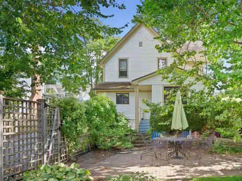 4816 Linscott Avenue Downers Grove IL 60515
