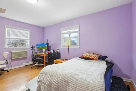 2147 Ridge Avenue Evanston IL 60201