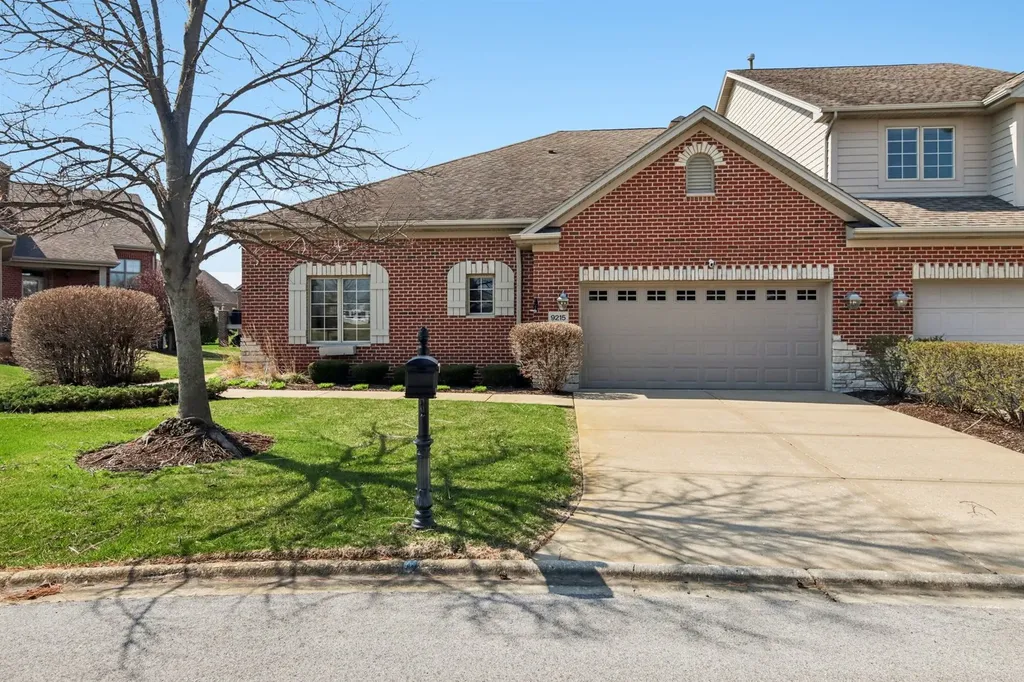9215 Friar Way Frankfort IL 60423