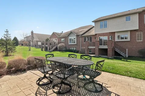 9215 Friar Way Frankfort IL 60423