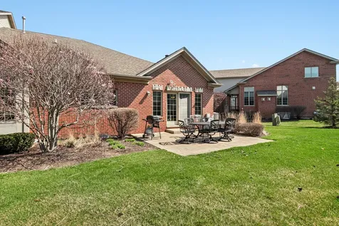 9215 Friar Way Frankfort IL 60423