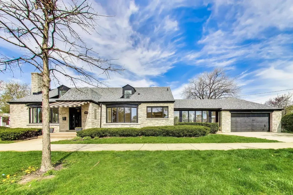 1503 Clinton Place River Forest IL 60305