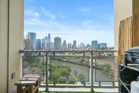 700 North Larrabee Street Chicago IL 60654
