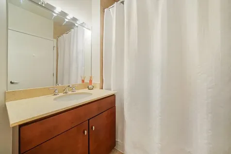 700 North Larrabee Street Chicago IL 60654