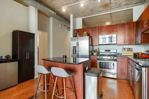 700 North Larrabee Street Chicago IL 60654