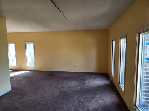 2736 178TH Street Lansing IL 60438