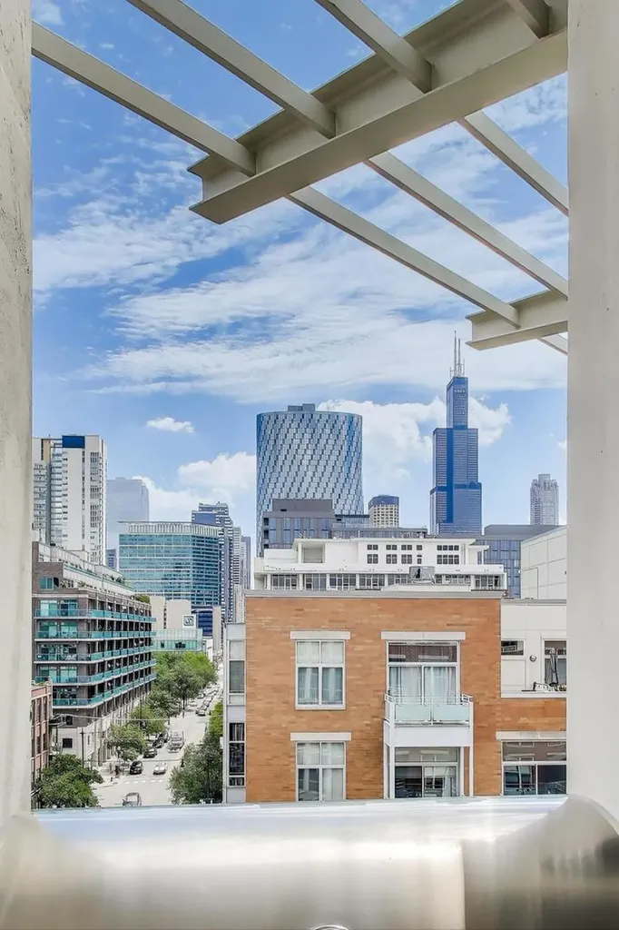 1001 West Madison Street Chicago IL 60607