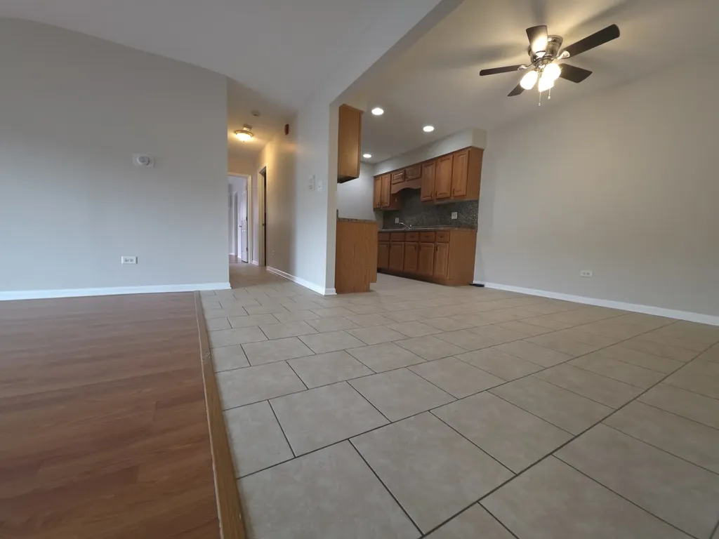 412 East Bailey Road Naperville IL 60565