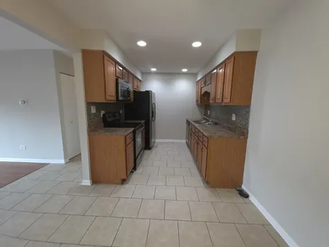 412 East Bailey Road Naperville IL 60565