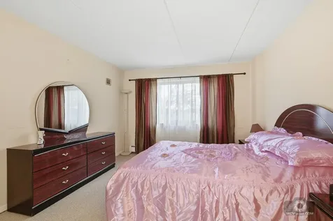 588 Fairway View Drive Wheeling IL 60090