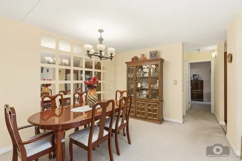 588 Fairway View Drive Wheeling IL 60090