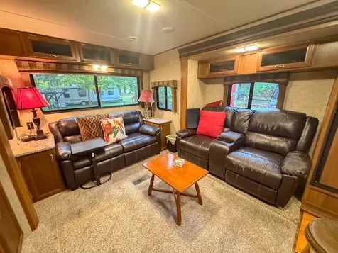 4/176 Woodhaven Sublette IL 61367