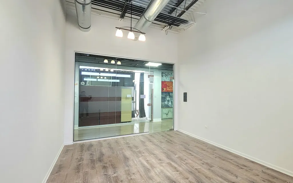 2252 South Canal Street Chicago IL 60616