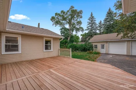 1211 James Street Geneva IL 60134