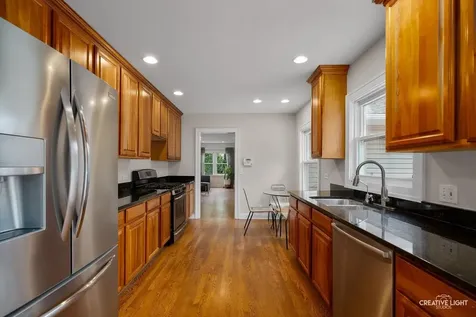 1211 James Street Geneva IL 60134