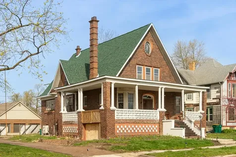 314 South Monroe Street Streator IL 61364