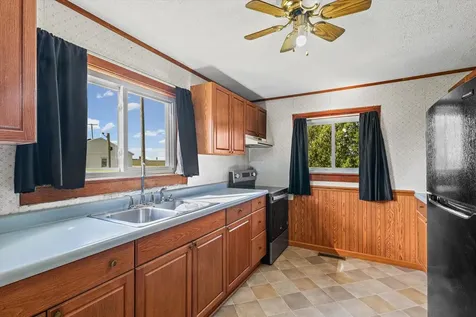 104 East Allen Street Allerton IL 61810