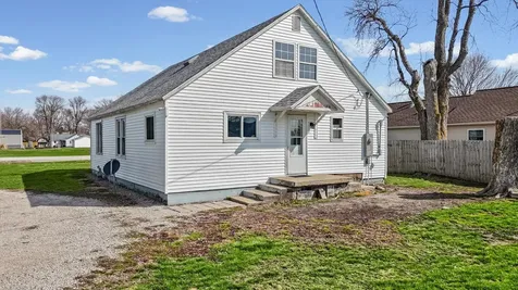 104 East Allen Street Allerton IL 61810