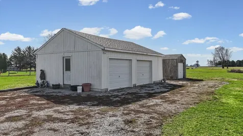104 East Allen Street Allerton IL 61810
