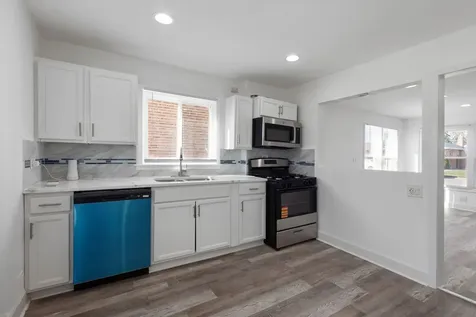 519 Bellwood Avenue Bellwood IL 60104