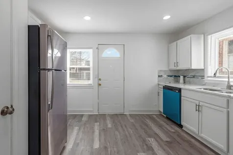 519 Bellwood Avenue Bellwood IL 60104