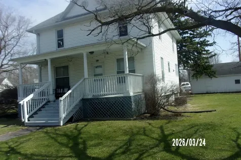 107 North Chicago Street Milford IL 60953