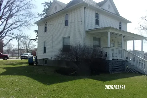 107 North Chicago Street Milford IL 60953