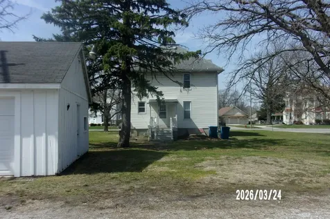 107 North Chicago Street Milford IL 60953