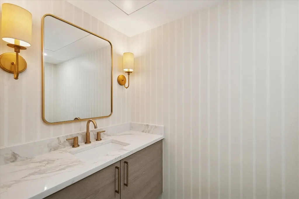 1420 Sheridan Road Wilmette IL 60091