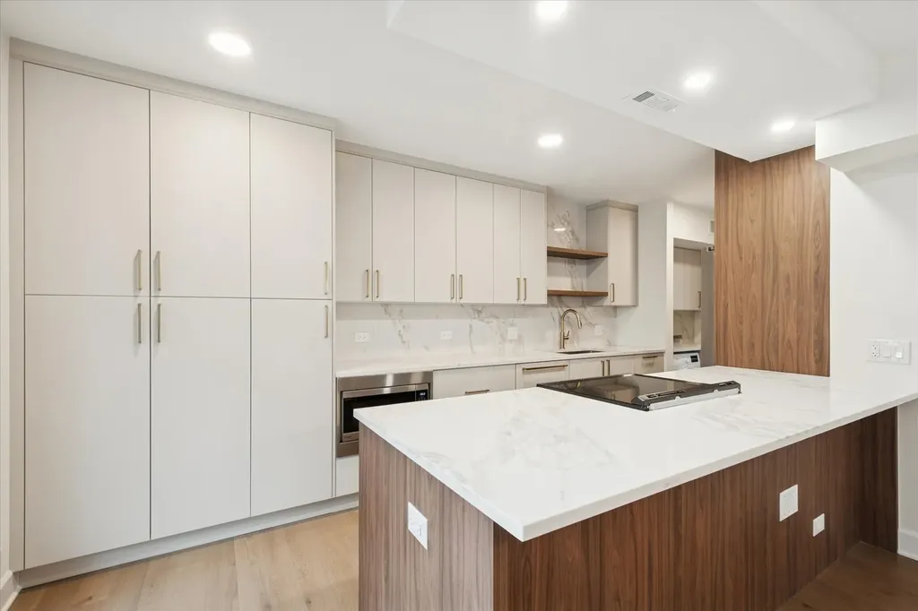 1420 Sheridan Road Wilmette IL 60091