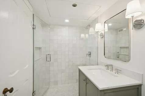 1420 Sheridan Road Wilmette IL 60091
