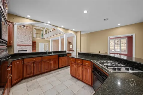 54 Woodland Drive Yorkville IL 60560