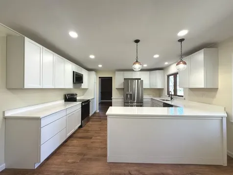 210 South Small Avenue Kankakee IL 60901