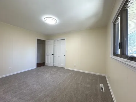 210 South Small Avenue Kankakee IL 60901