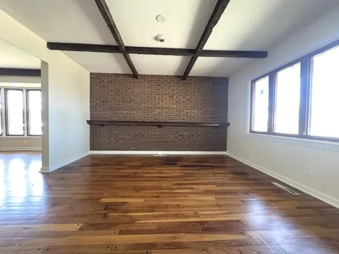 210 South Small Avenue Kankakee IL 60901