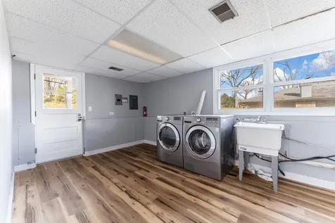 2205 Country Knoll Lane Elgin IL 60123