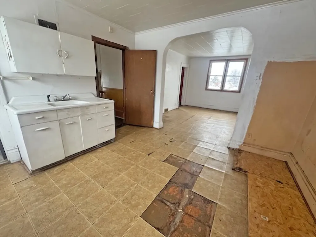 2024 Union Street Blue Island IL 60406
