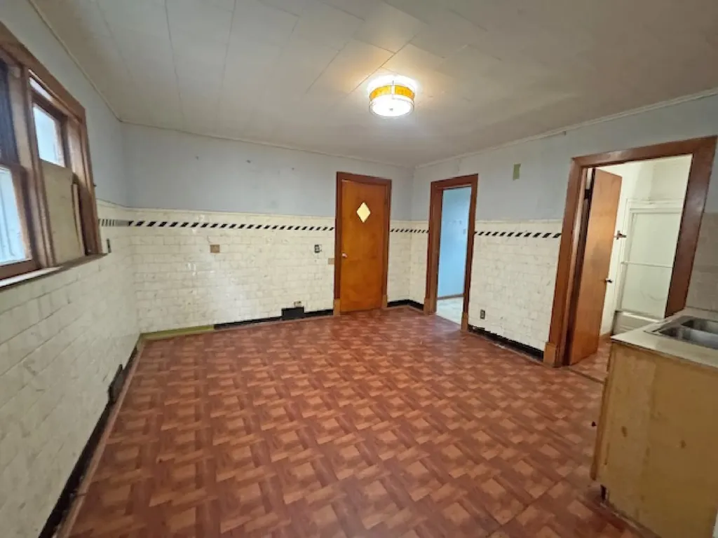 2024 Union Street Blue Island IL 60406