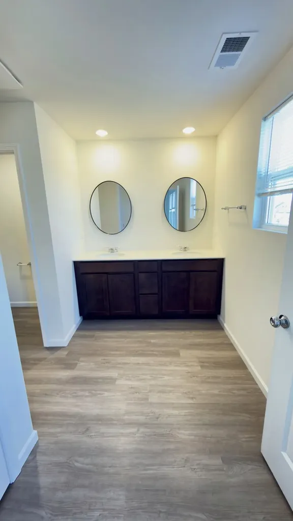 659 Switchgrass Way Bolingbrook IL 60490
