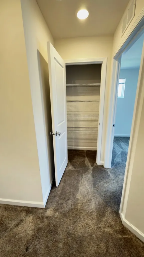 659 Switchgrass Way Bolingbrook IL 60490