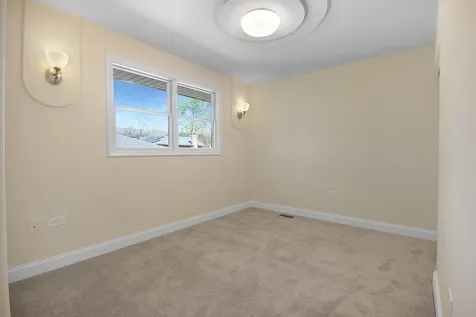 15842 Lavergne Avenue Oak Forest IL 60452