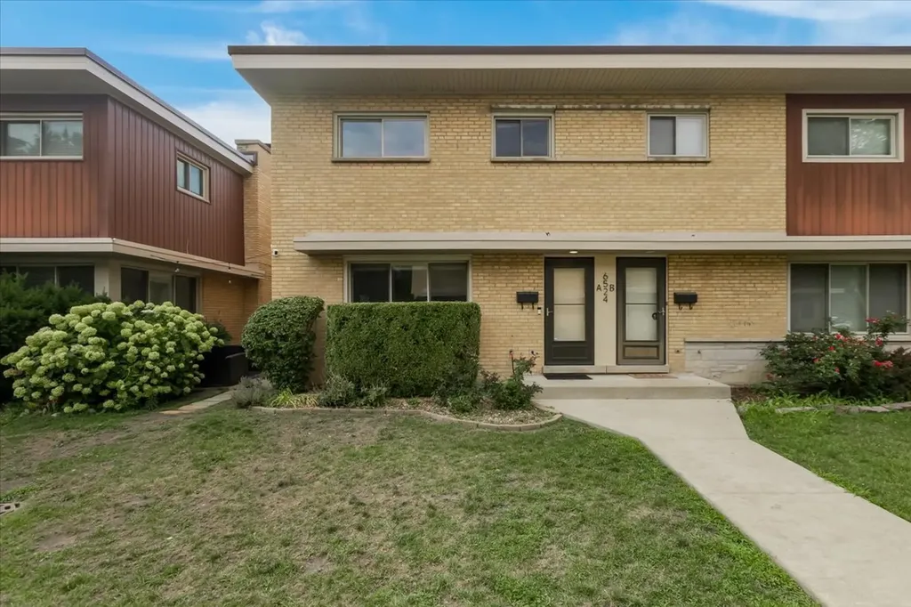 6524 North Northwest Highway Chicago IL 60631