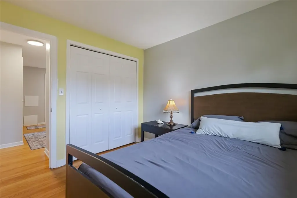 6524 North Northwest Highway Chicago IL 60631