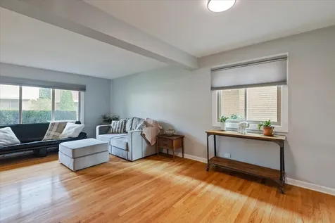 6524 North Northwest Highway Chicago IL 60631